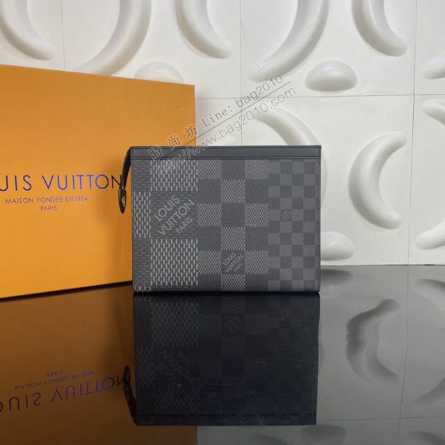 lv新款包包 路易威登Pochette Voyage手拿包 Damier Graphite 3D帆布 lv經典格紋手拿包  ydh3977